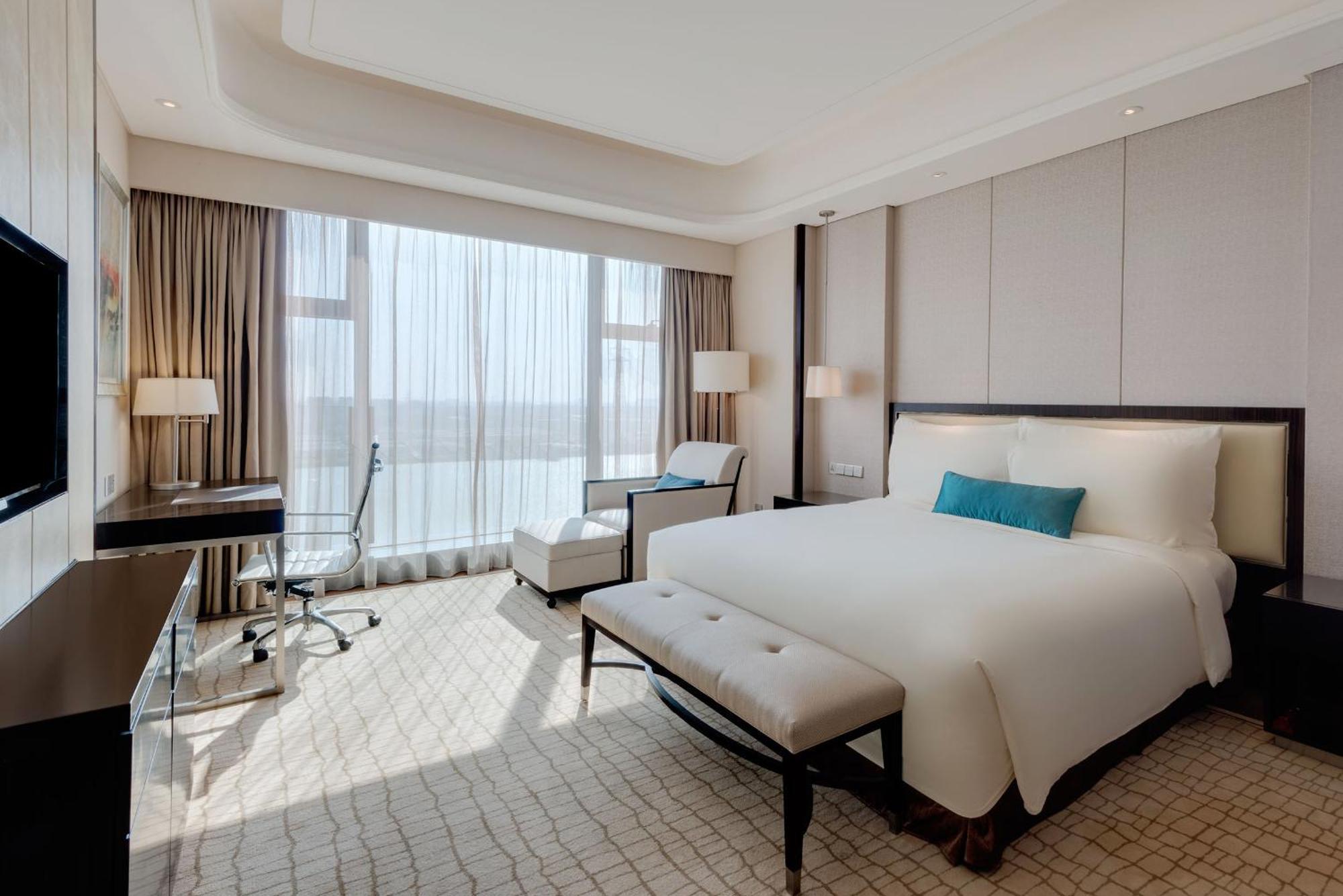 Crowne Plaza Guangzhou Zengcheng By Ihg- Canton Fair Free Shuttle Bus Exterior foto
